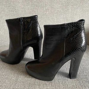 Barney’s New York Co-Op Lynn leather ankle boots - with box